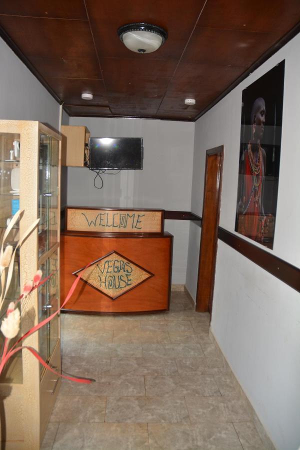 Vegas House Apartment Yaounde Exterior photo